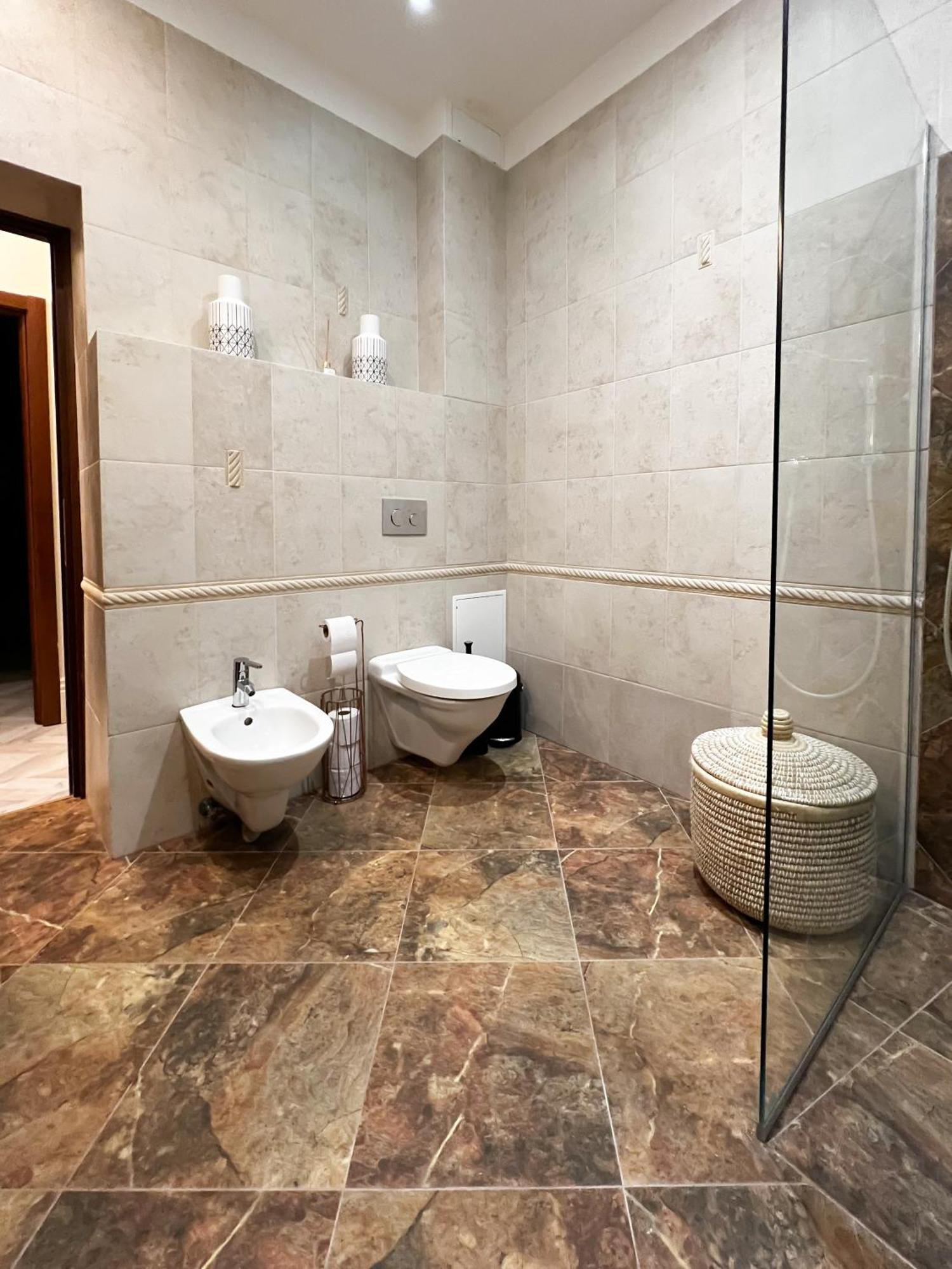 Luxury Old Town Apartment Аеропорт Вільнюс Екстер'єр фото